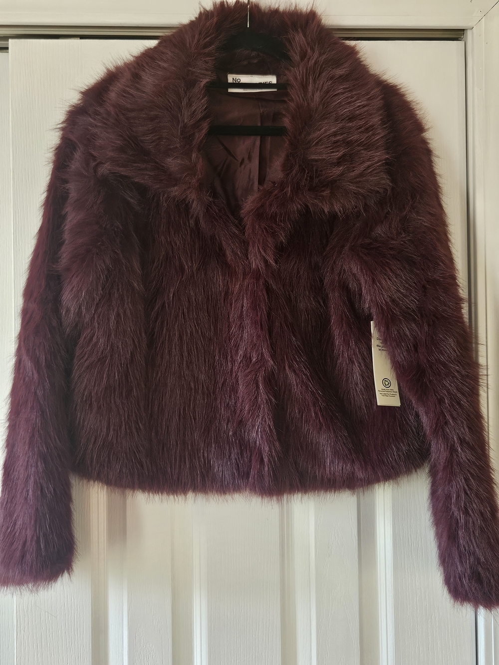 No Boundaries Women's Faux Fur Jacket - Burgundy